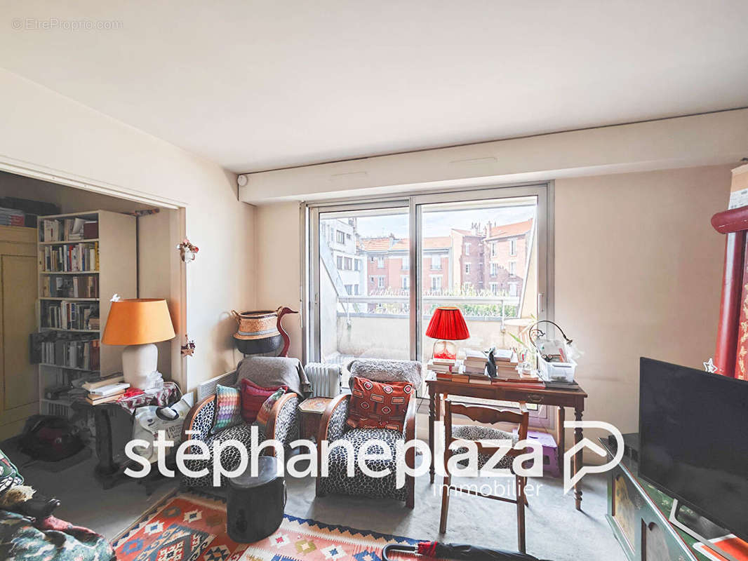 Appartement à MONTROUGE