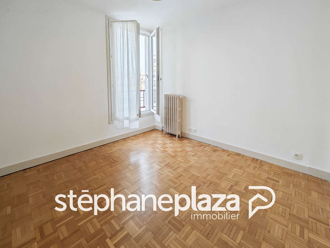 Appartement à MONTROUGE