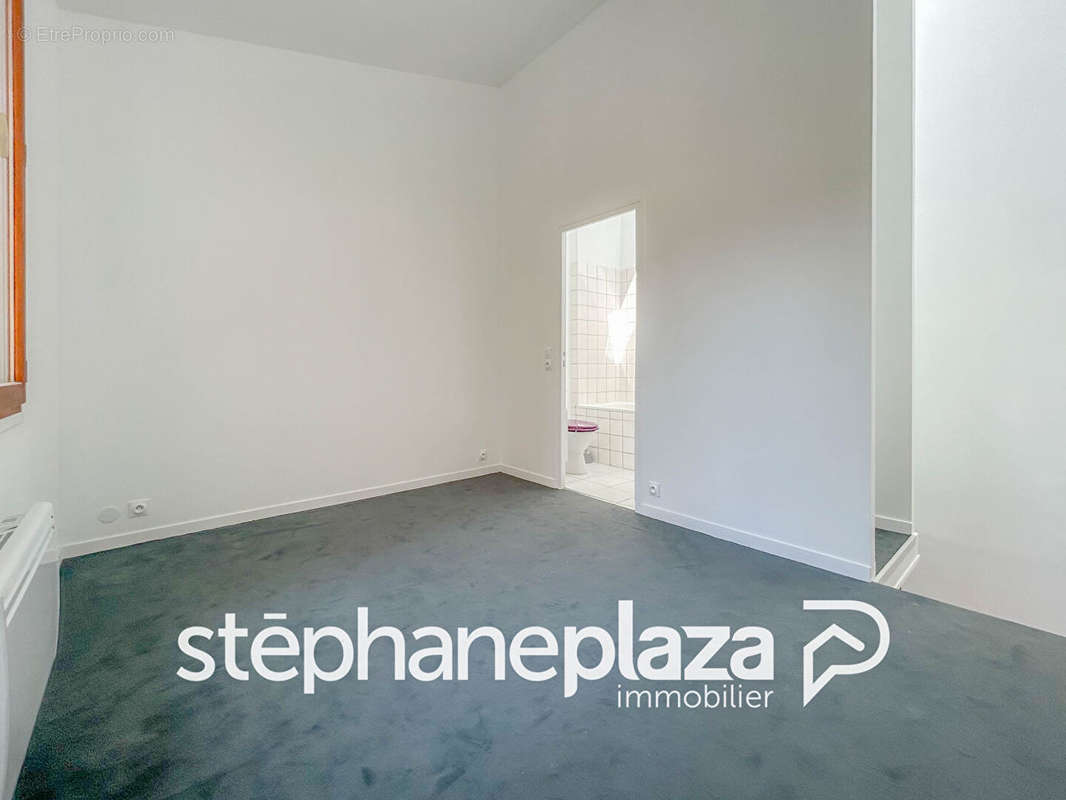 Appartement à MONTROUGE