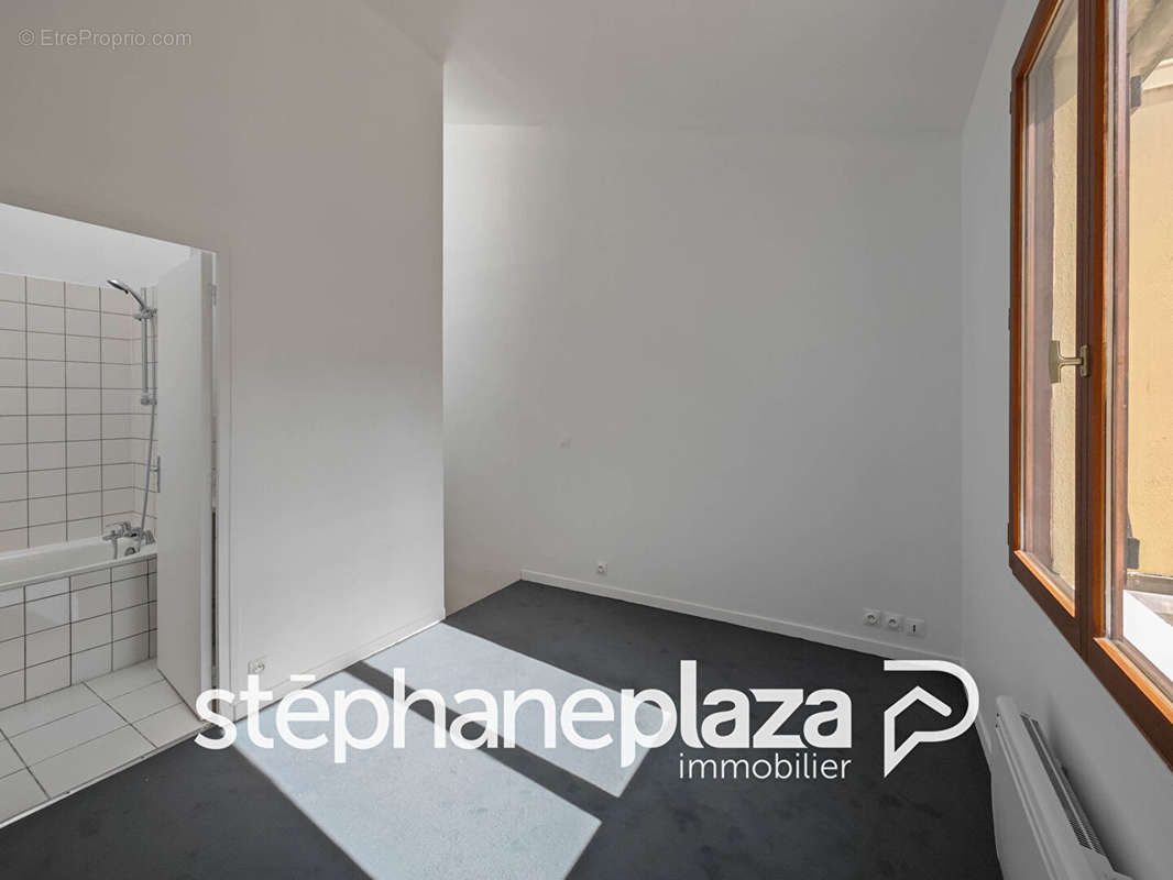 Appartement à MONTROUGE