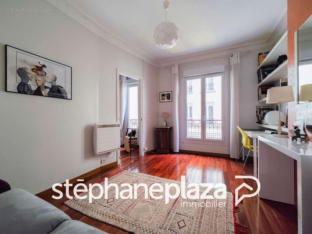 Appartement à MONTROUGE