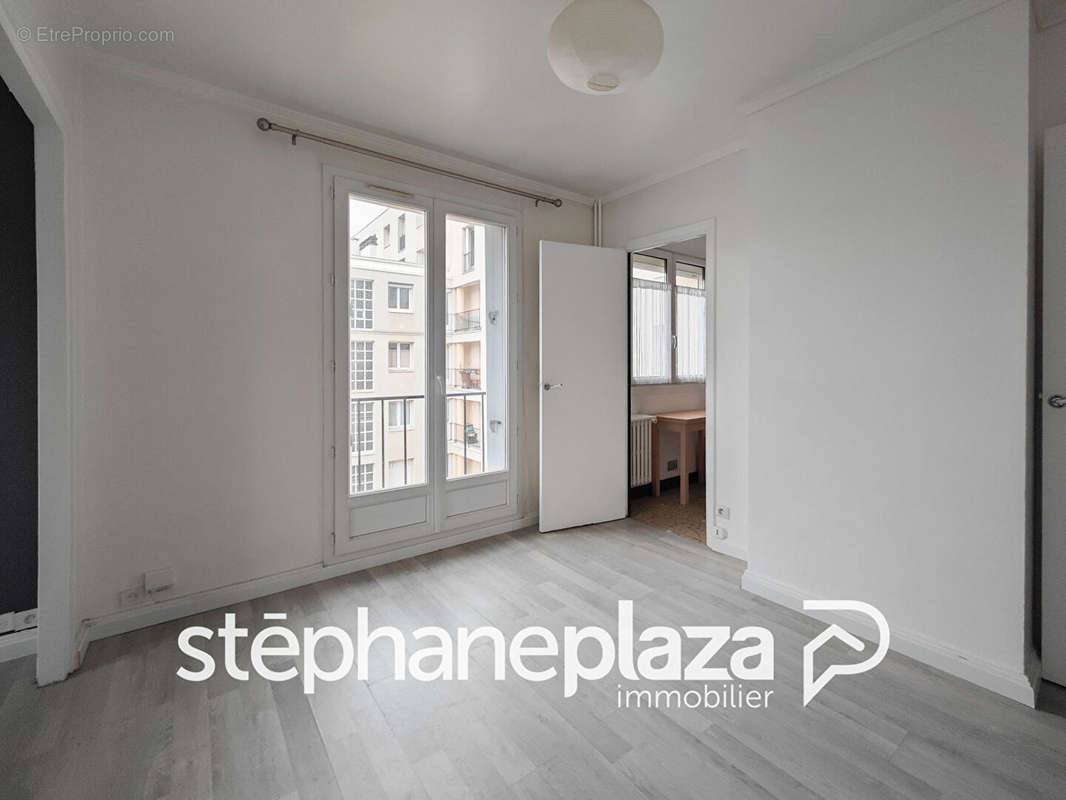 Appartement à MONTROUGE