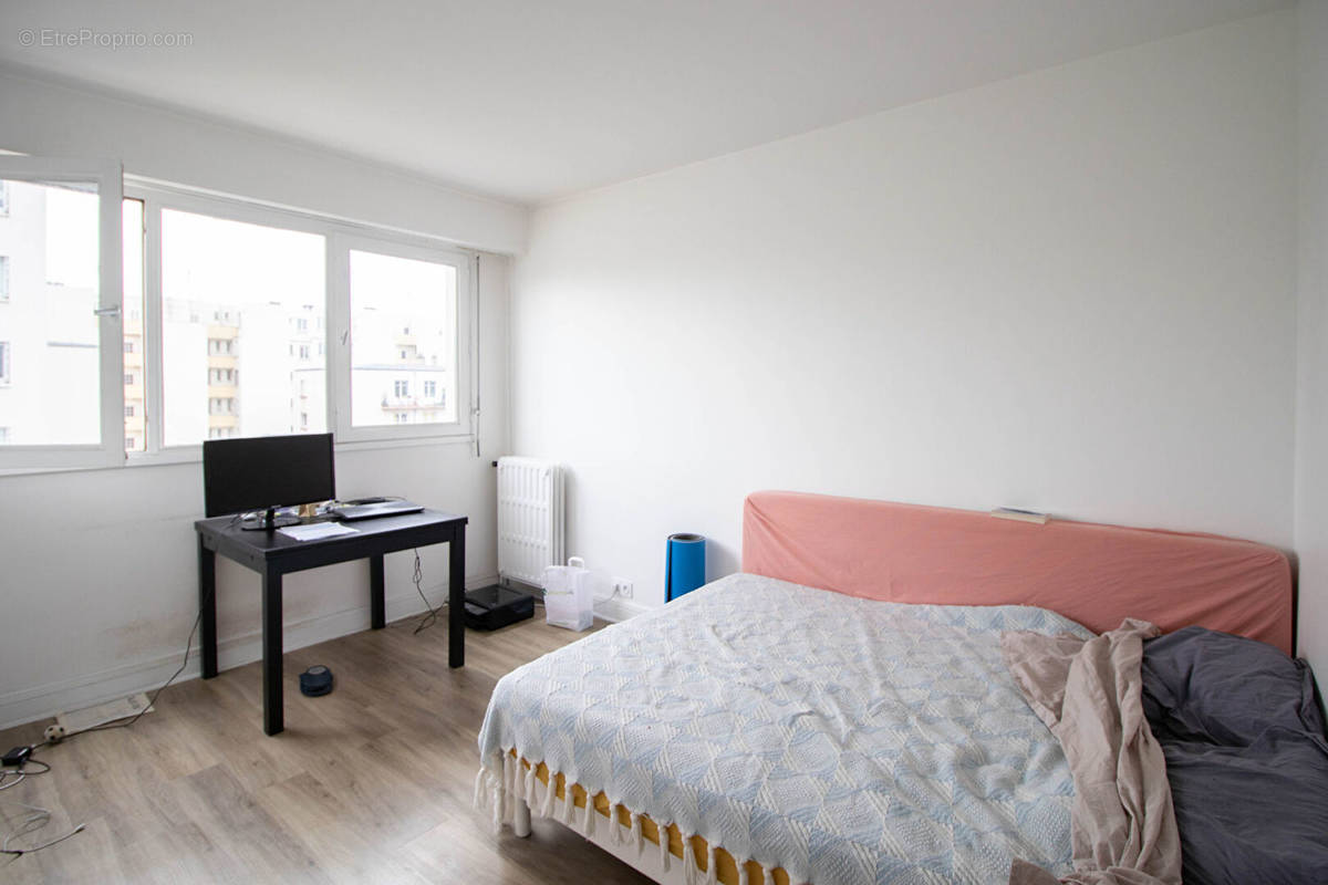 Appartement à MONTROUGE