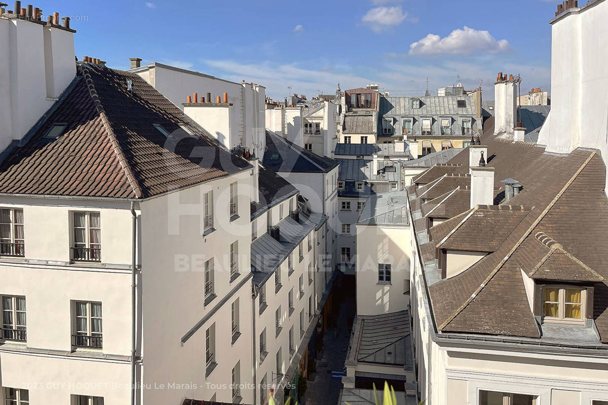 Appartement à PARIS-3E