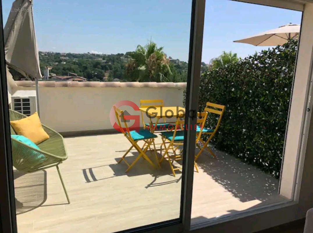 Appartement à VILLENEUVE-LOUBET