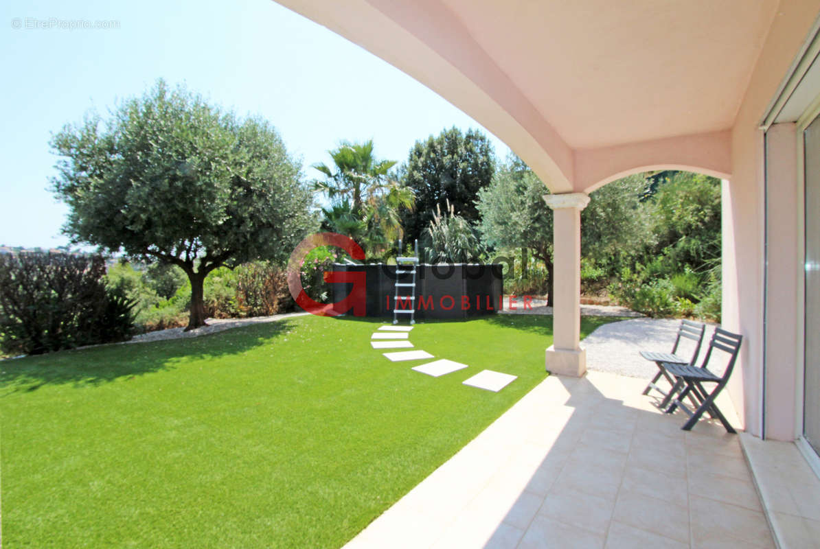 Maison à CAGNES-SUR-MER