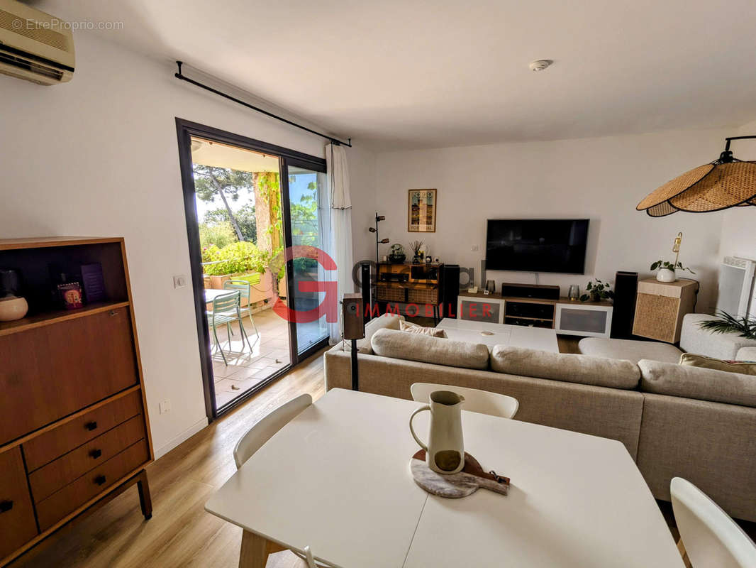 Appartement à VILLENEUVE-LOUBET