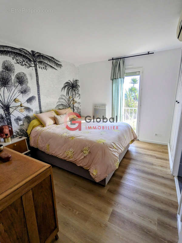 Appartement à VILLENEUVE-LOUBET