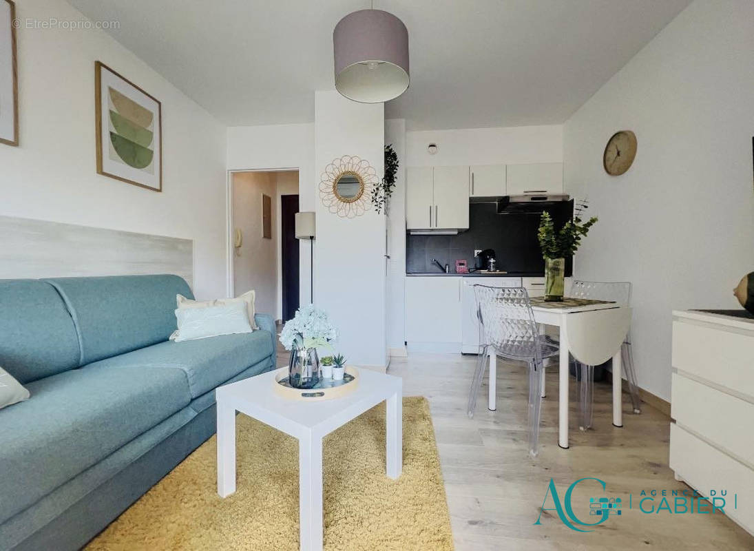 Appartement à HYERES