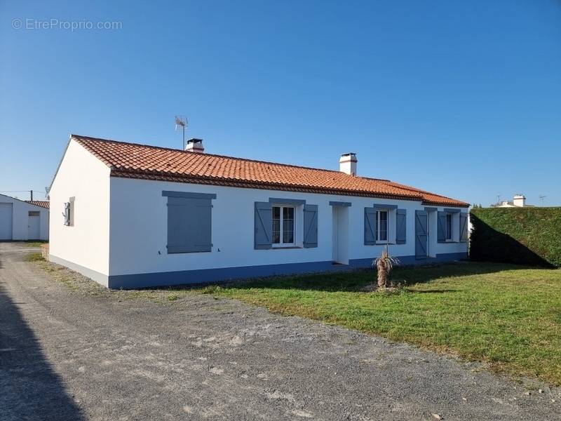 Maison à BEAUVOIR-SUR-MER