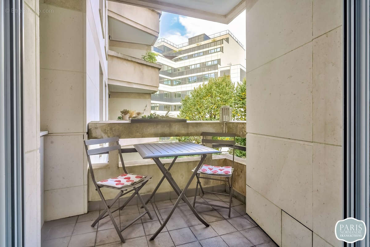 Appartement à LEVALLOIS-PERRET