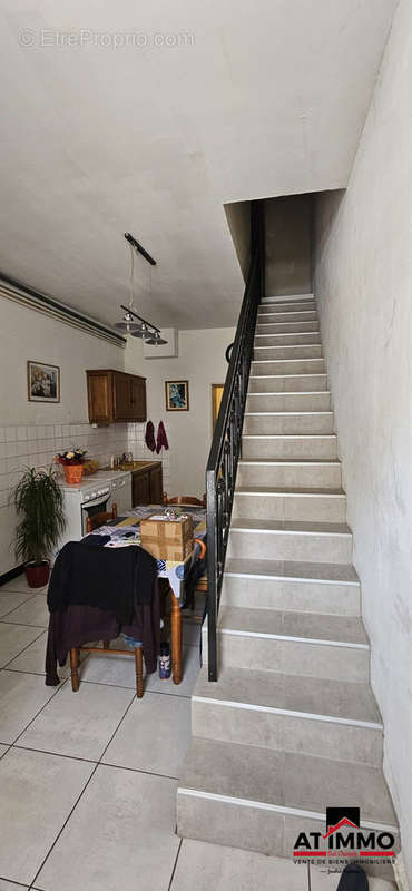 Appartement à CHALAIS