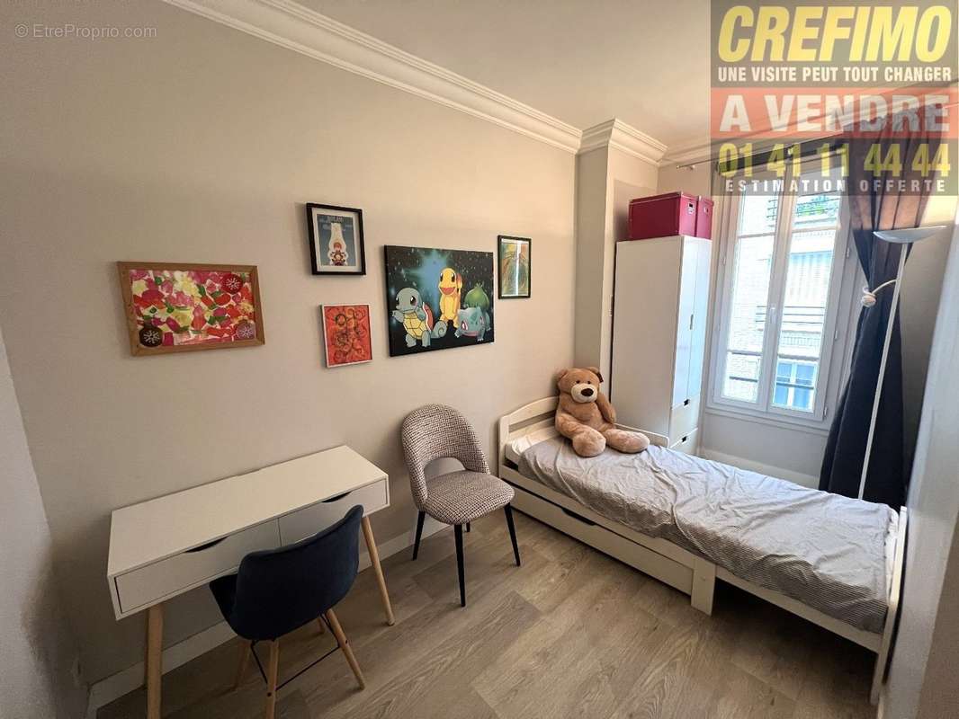 Appartement à COURBEVOIE