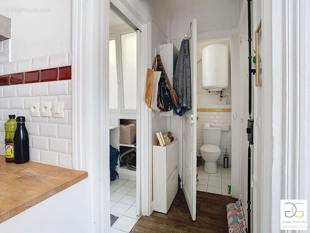 Appartement à PARIS-17E