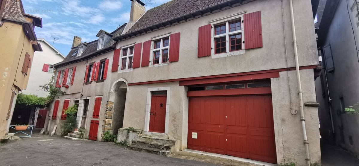 Maison à SALIES-DE-BEARN