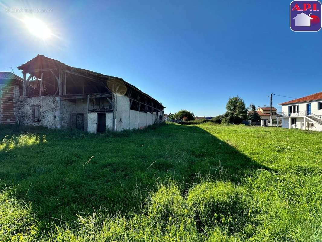 Maison à LORP-SENTARAILLE