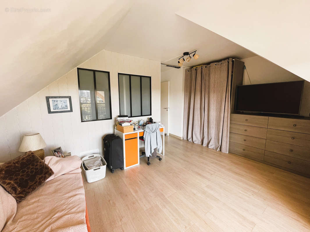 Appartement à PONTOISE