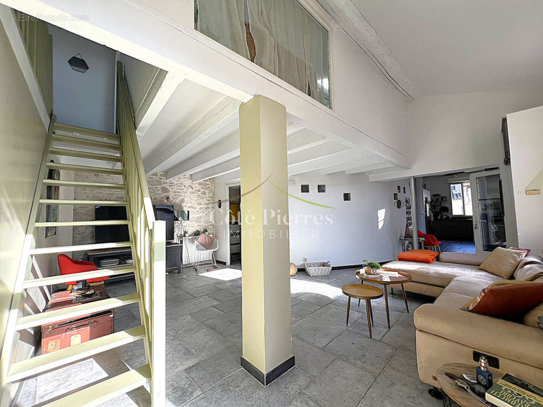 Appartement à NIMES