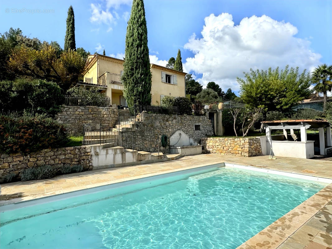 Maison à DRAGUIGNAN