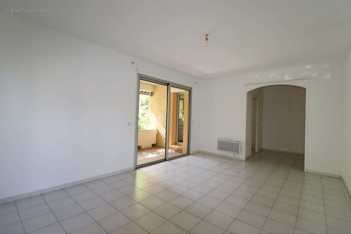 Appartement à MARSEILLE-12E