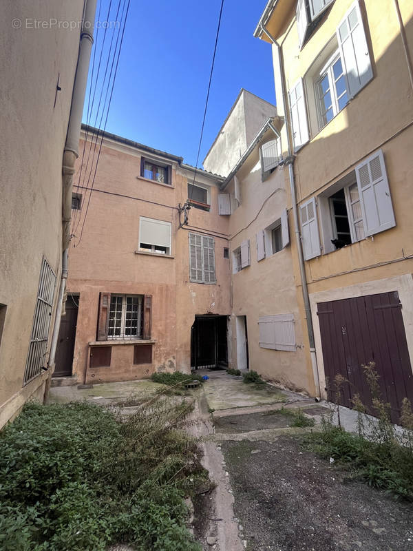 Appartement à AIX-EN-PROVENCE