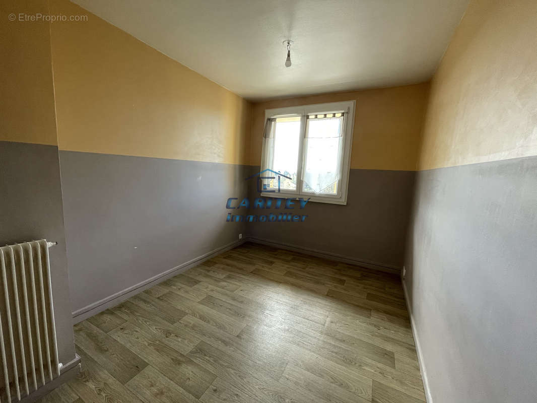 Appartement à LUXEUIL-LES-BAINS