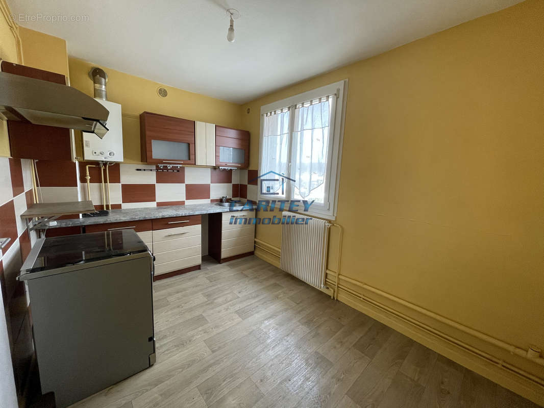 Appartement à LUXEUIL-LES-BAINS