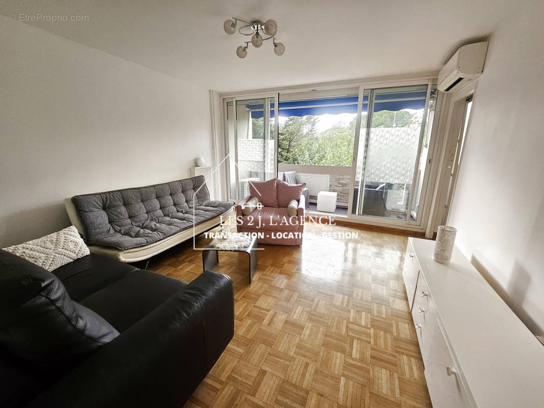 Appartement à MARSEILLE-12E