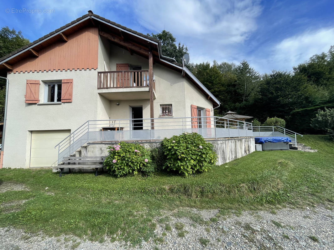 Maison à SAINT-MARTIN-D&#039;URIAGE