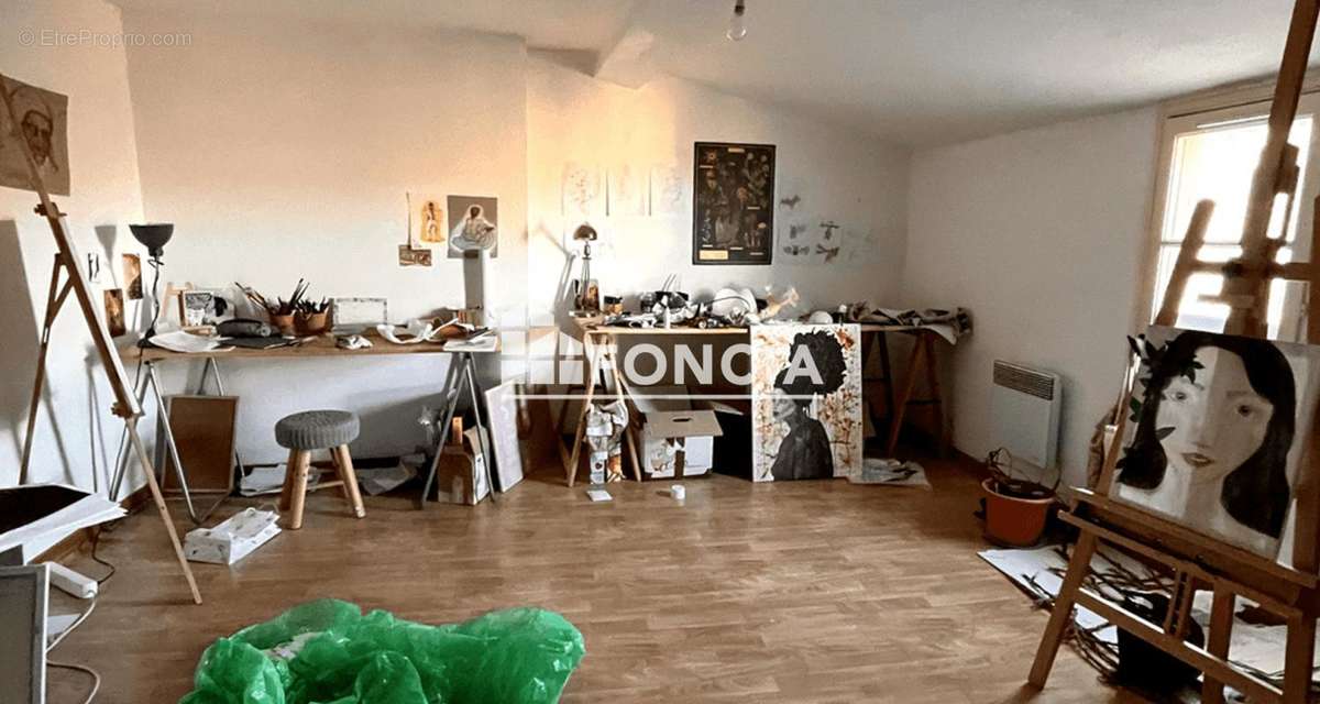 Appartement à CARCASSONNE