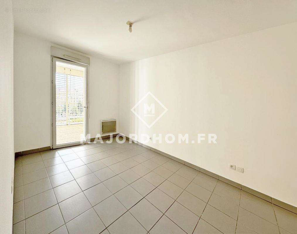 Appartement à MARSEILLE-2E