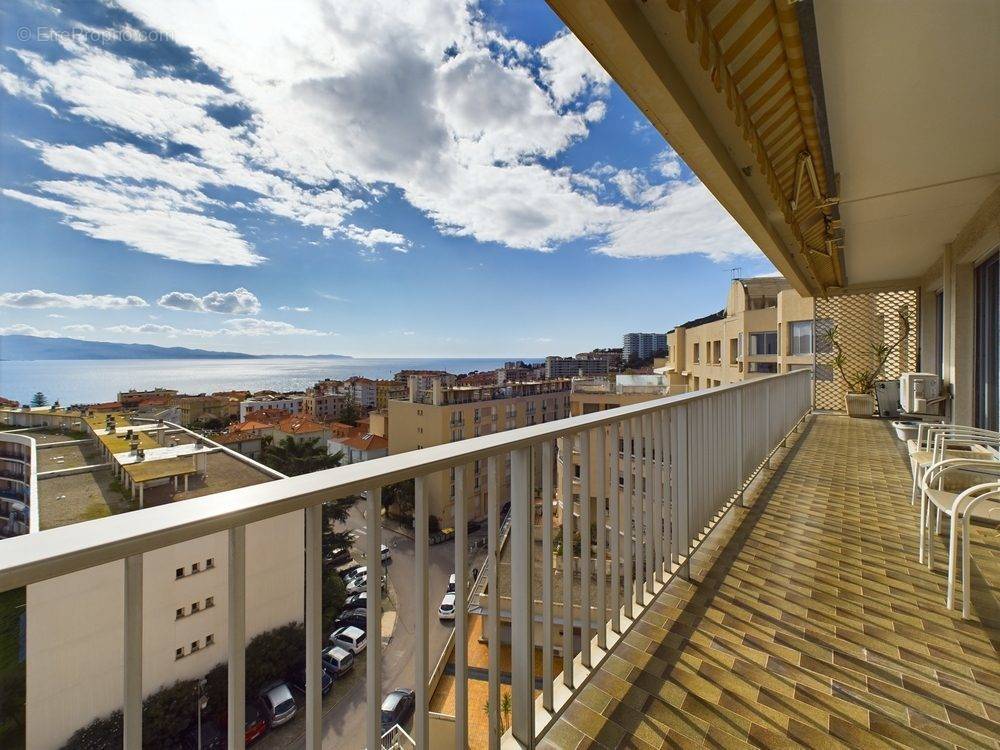 Appartement à AJACCIO