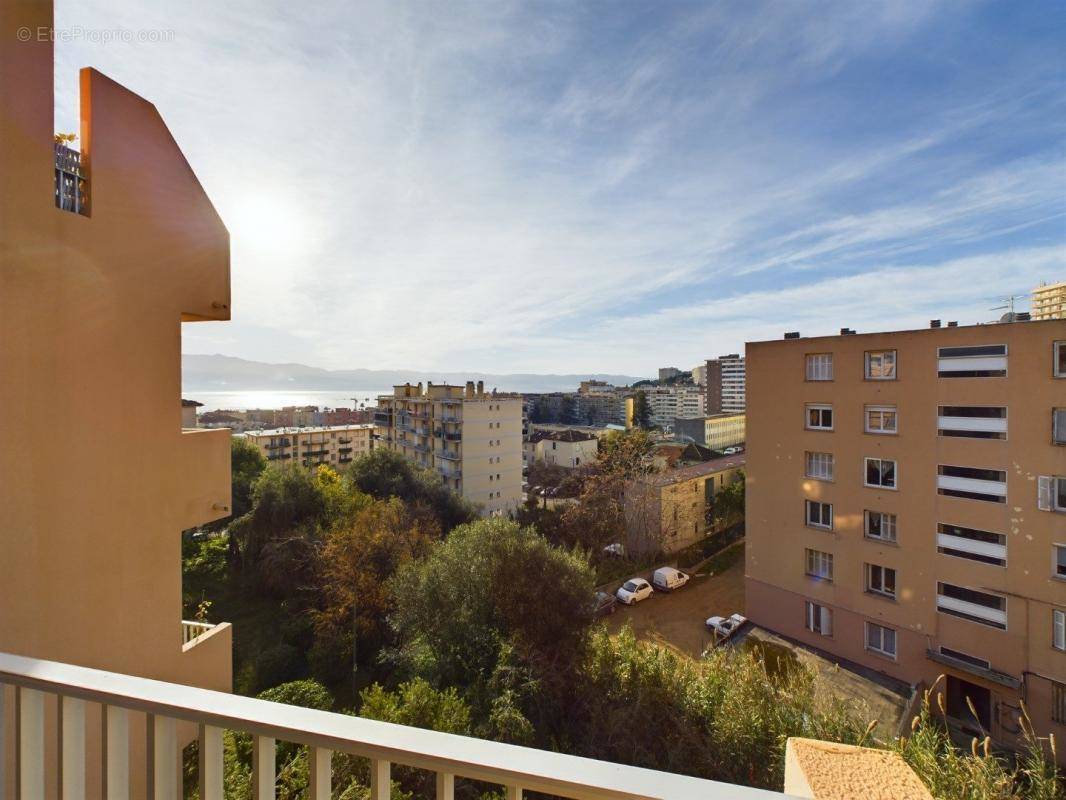 Appartement à AJACCIO