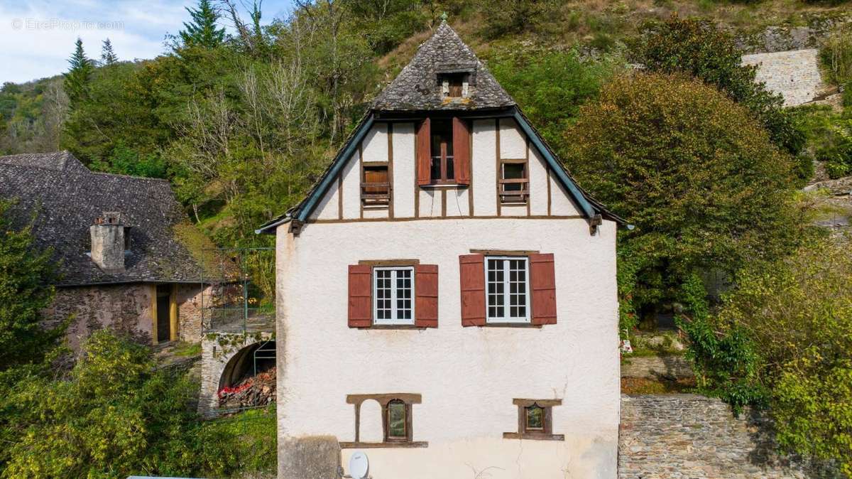 Maison à CONQUES