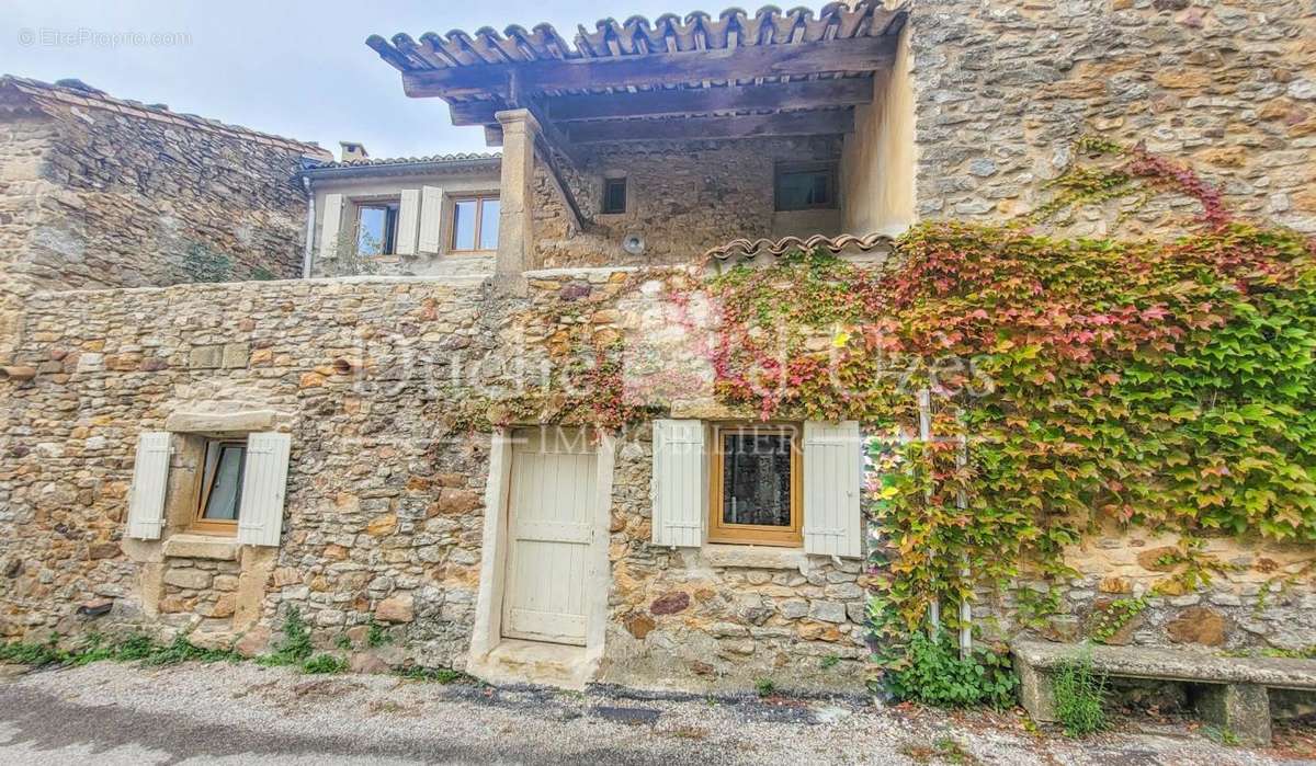 Maison à UZES