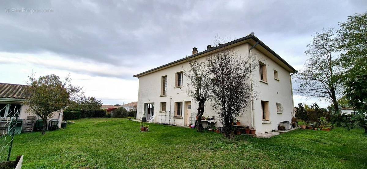 Maison à EAUNES