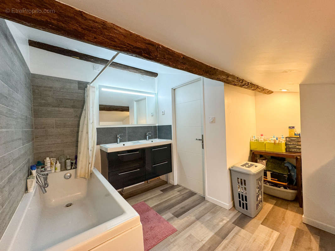 Appartement à VIENNE