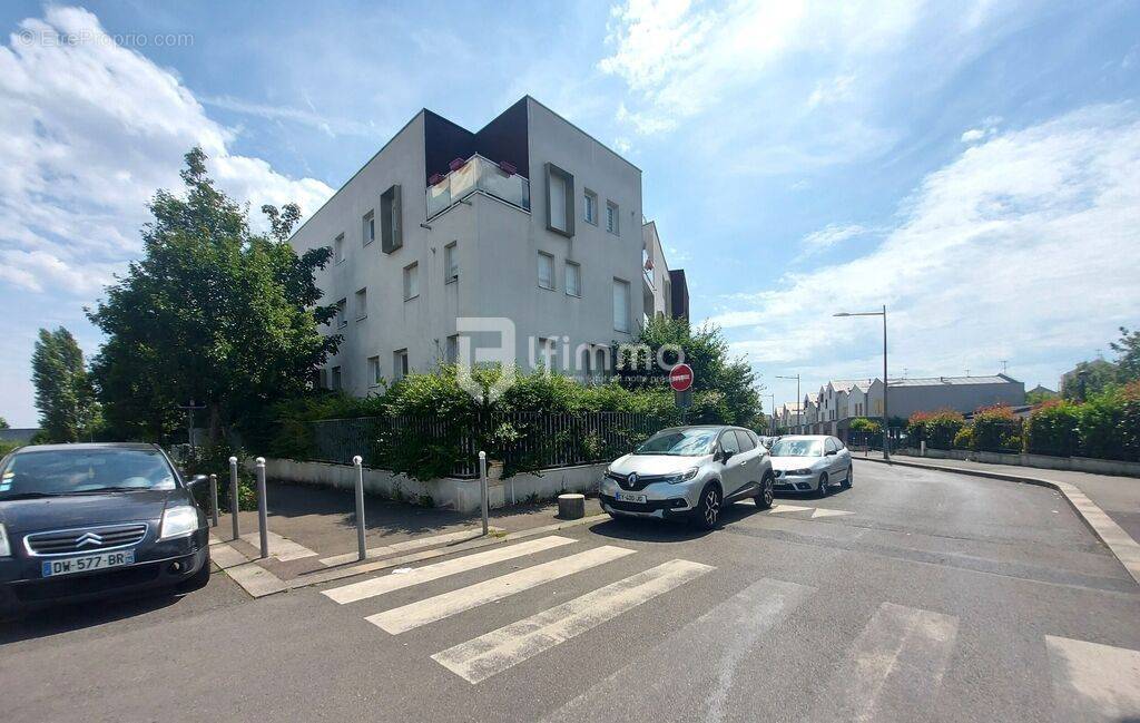 Appartement à GARGES-LES-GONESSE