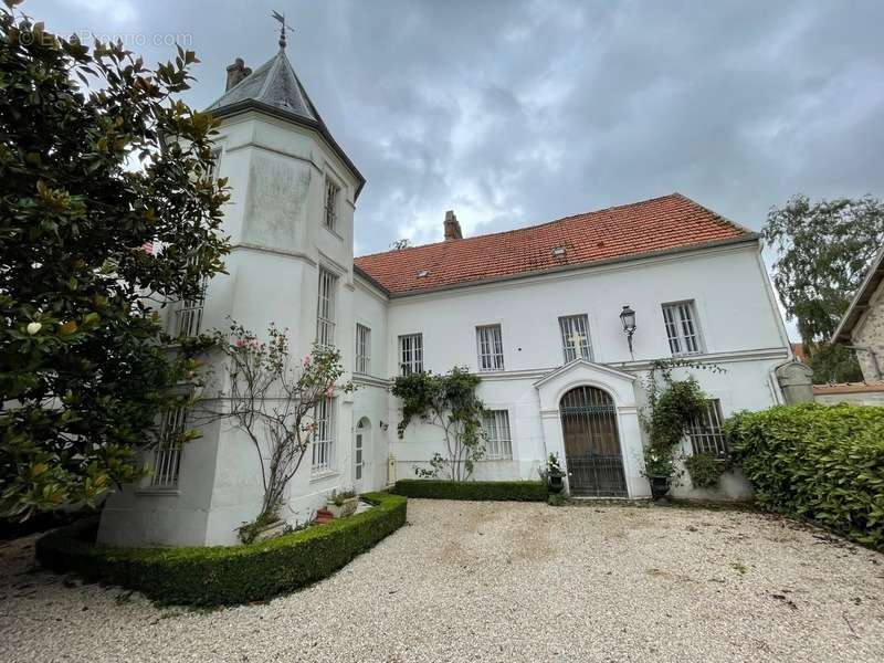 Maison à LIZY-SUR-OURCQ