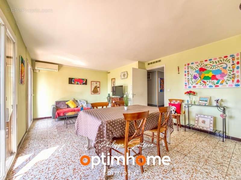 Appartement à NIMES