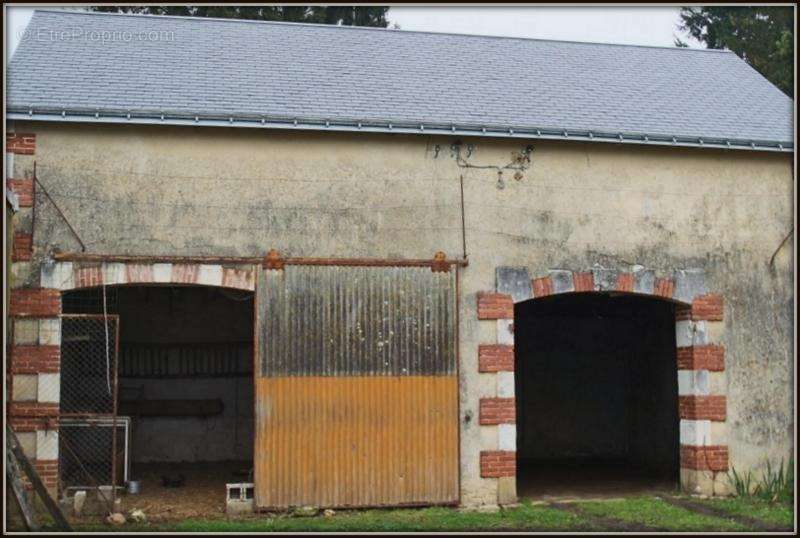 Maison à CHENU