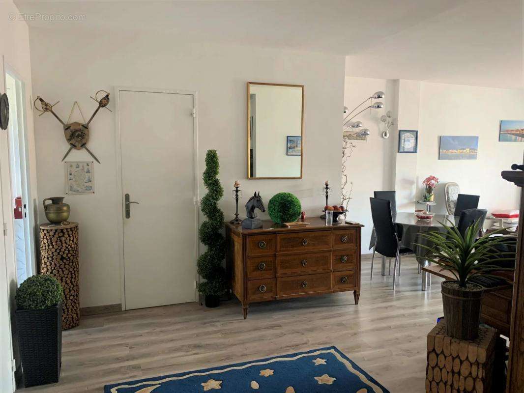 Appartement à CAGNES-SUR-MER