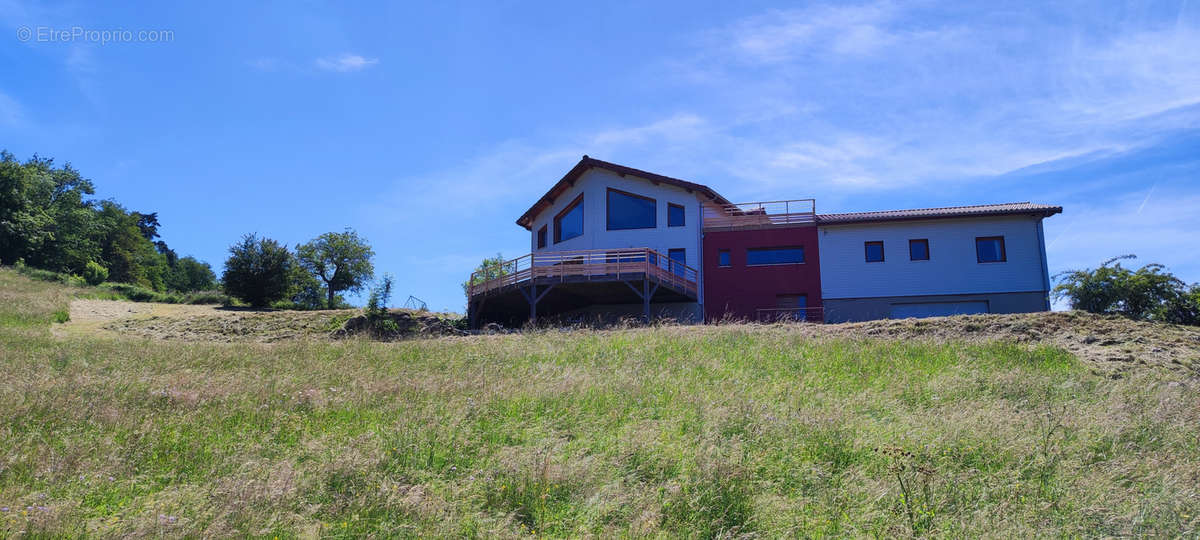 Maison à SAINT-PAUL-EN-CORNILLON