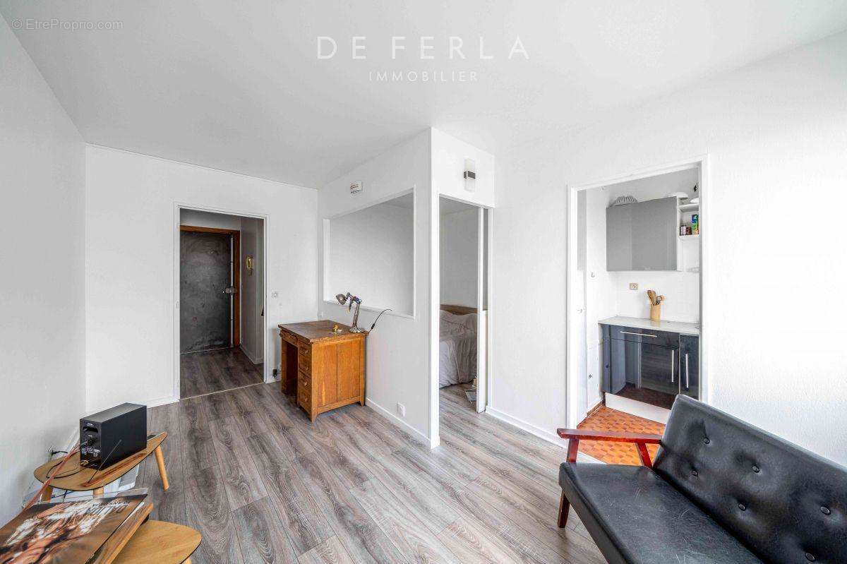 Appartement à PARIS-11E