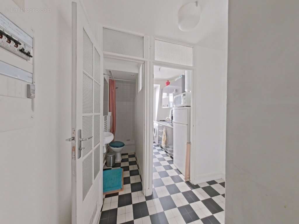 Appartement à PARIS-11E