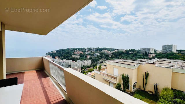 Appartement à ROQUEBRUNE-CAP-MARTIN