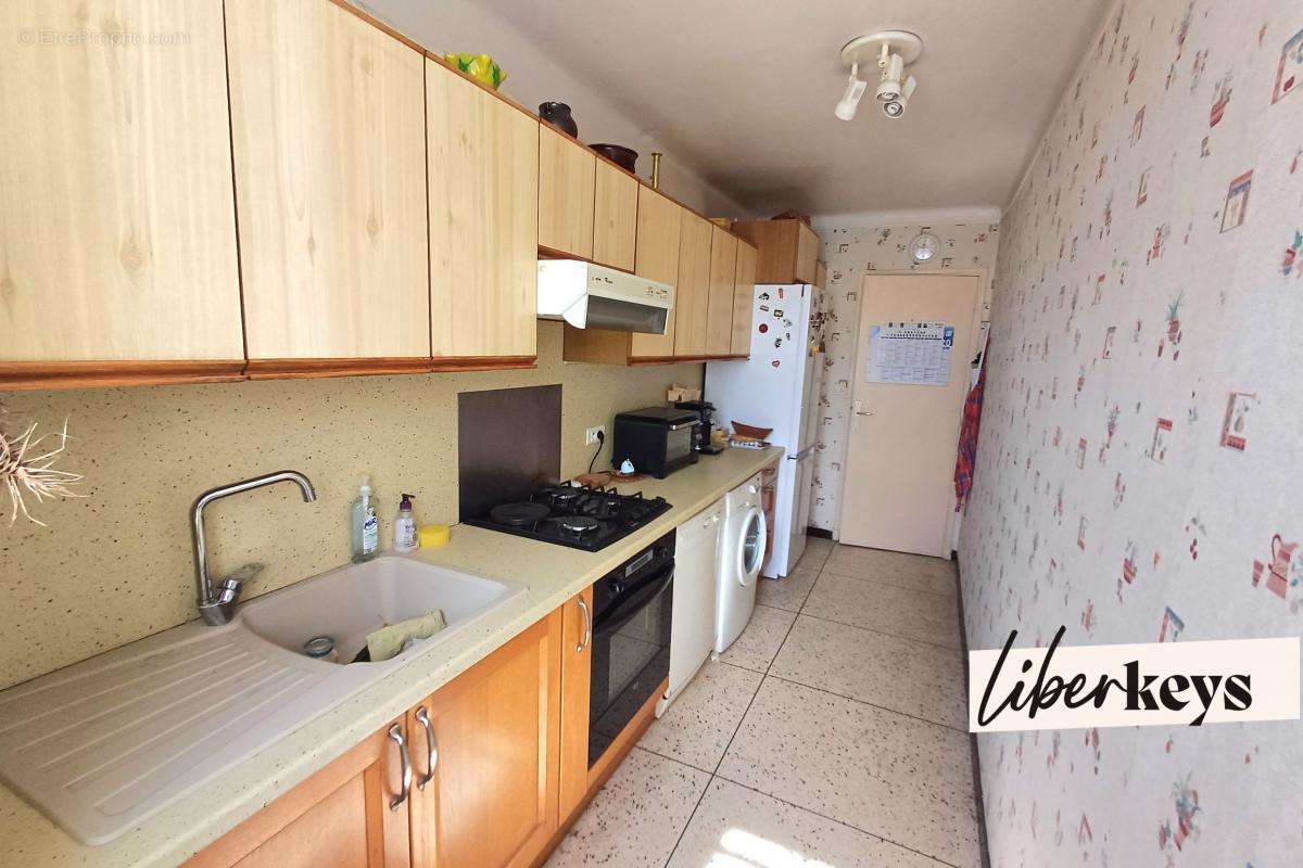 Appartement à MARSEILLE-15E