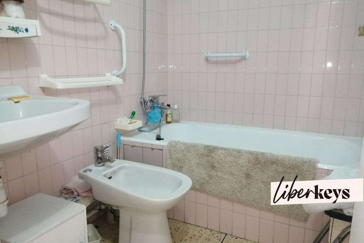 Appartement à MARSEILLE-15E