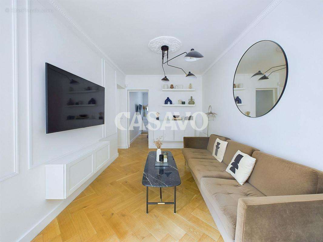 Appartement à PARIS-18E