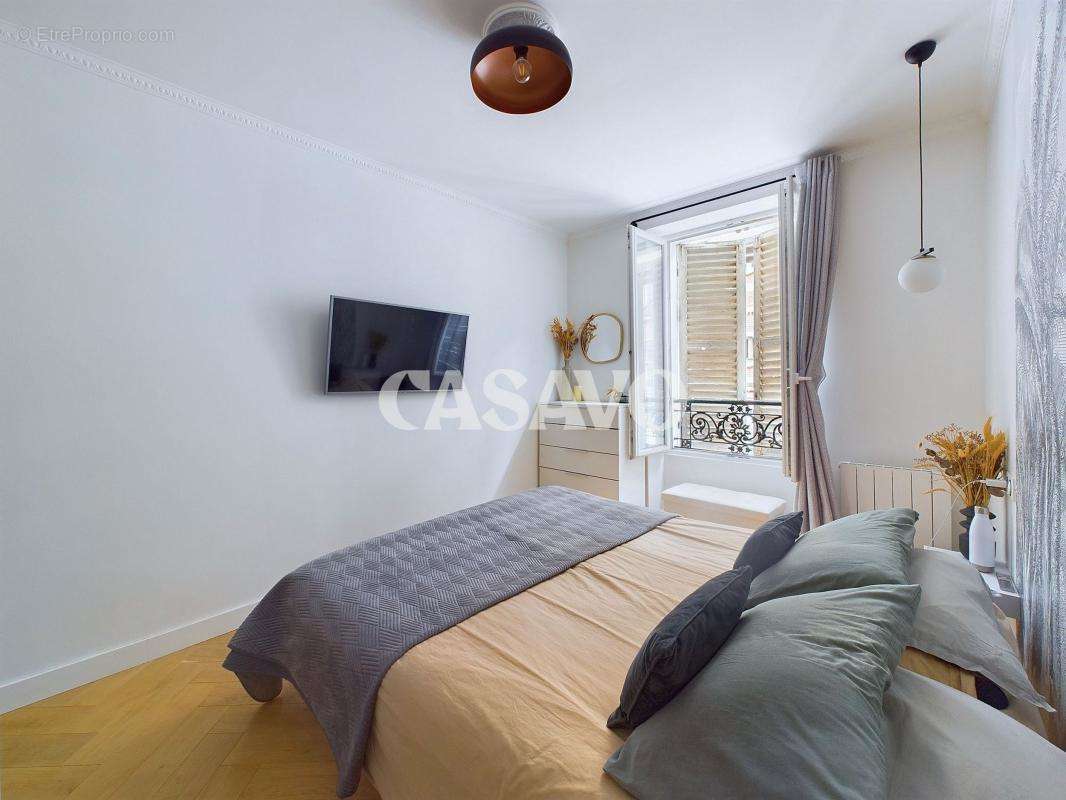 Appartement à PARIS-18E